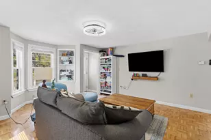 13 Clinton St, Concord, NH 03301 - Photo 9