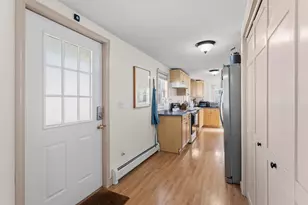 13 Clinton St, Concord, NH 03301 - Photo 7