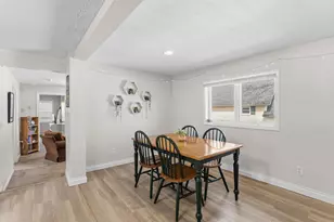 13 Clinton St, Concord, NH 03301 - Photo 25