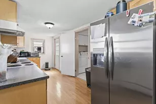 13 Clinton St, Concord, NH 03301 - Photo 17