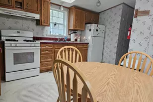 413 Pettyboro Rd, Lyman, NH 03585 - Photo 13