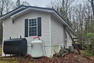 413 Pettyboro Rd, Lyman, NH 03585 - Photo 9