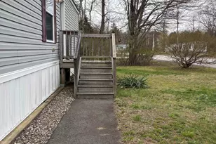 15 Agent Rd, Raymond, NH 03077 - Photo 5
