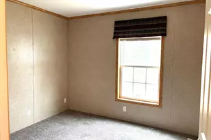 15 Agent Rd, Raymond, NH 03077 - Photo 13