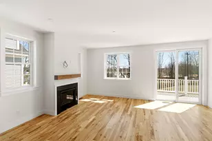 27 Eden Ln, Portsmouth, NH 03801 - Photo 11