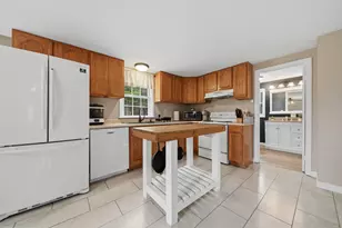 369 Suncook Valley Rd, Chichester, NH 03258 - Photo 13