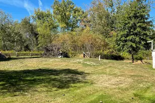 19 Back Ashuelot Rd, Winchester, NH 03470 - Photo 5