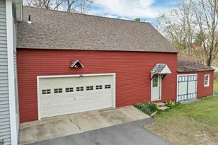 1388 S Stark Hwy, Weare, NH 03281 - Photo 23