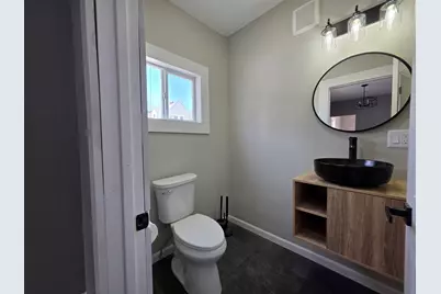 196 Union Street, Springfield, VT 05156 - Photo 23
