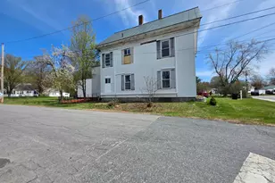 196 Union St, Springfield, VT 05156 - Photo 3