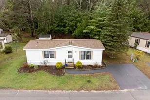 52 Monadnock Dr, Rochester, NH 03867 - Photo 1