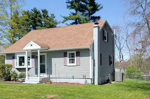 10 Cambridge Rd, Nashua, NH 03062 - Photo 25