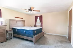 10 Cambridge Rd, Nashua, NH 03062 - Photo 11