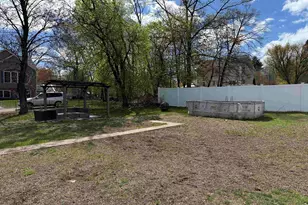 29 Home Ave, Manchester, NH 03103 - Photo 3
