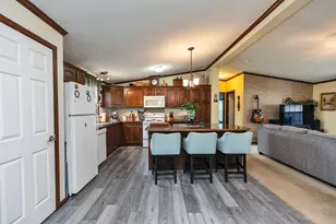 545 Elm St, Milford, NH 03055 - Photo 21