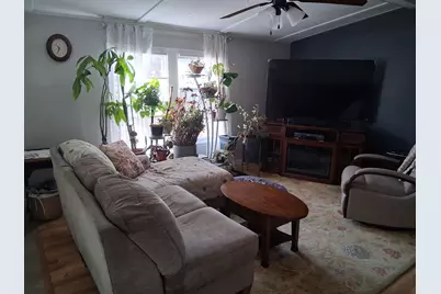 8 Cheryl Drive, Concord, NH 03303 - Photo 3