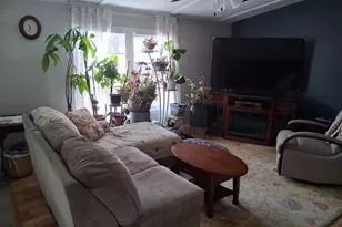 8 Cheryl Dr, Concord, NH 03303 - Photo 3