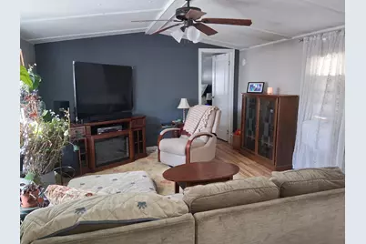8 Cheryl Drive, Concord, NH 03303 - Photo 5