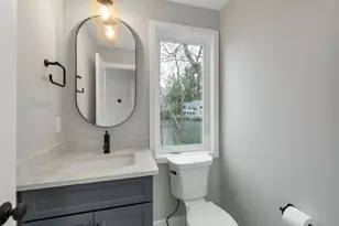 20 1st St, Windham, NH 03087 - Photo 15
