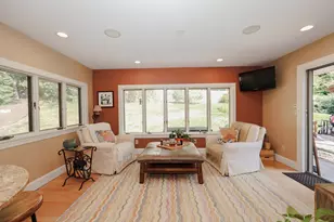 2605 Elm St, Manchester, NH 03104 - Photo 13