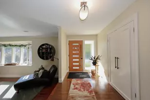 2605 Elm St, Manchester, NH 03104 - Photo 5