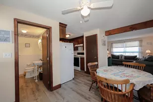 8 Nashua St, Seabrook, NH 03874 - Photo 11