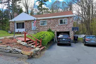 13 Acer Heights Rd, Claremont, NH 03743 - Photo 5