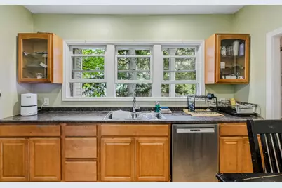 27 Seminary Hill Road, Lebanon, NH 03784 - Photo 23