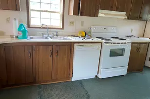 60 Silver St, Seabrook, NH 03874 - Photo 7