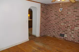 518 Burgess St, Berlin, NH 03570 - Photo 3