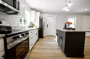 27 Washington St, Ashland, NH 03217 - Photo 3