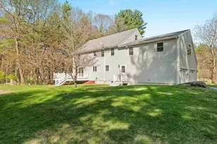25 Fletcher Dr, Pelham, NH 03076 - Photo 27