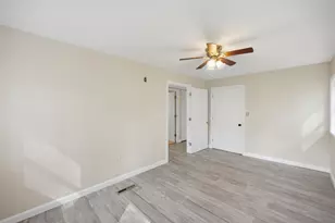31 Page Rd, Litchfield, NH 03052 - Photo 23