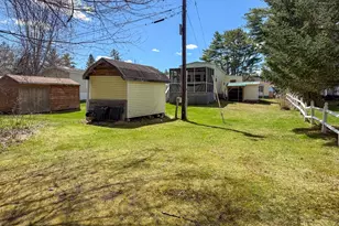 862 Mayhew Turnpike, Bridgewater, NH 03222 - Photo 21
