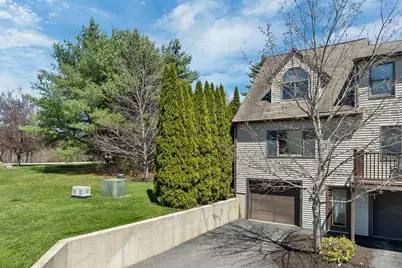 422 Ledgeview Drive, Rochester, NH 03867 - Photo 1