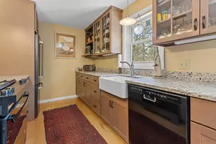 266 Poverty Ln, Lebanon, NH 03766 - Photo 15