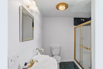 506 Mammoth Road, Londonderry, NH 03053 - Photo 17