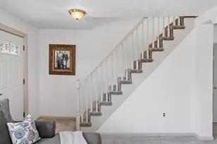 506 Mammoth Rd, Londonderry, NH 03053 - Photo 13