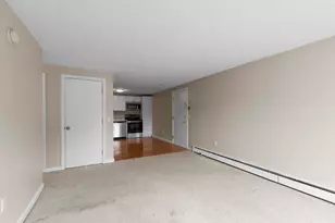 209 White Cedar Blvd, Portsmouth, NH 03801 - Photo 7