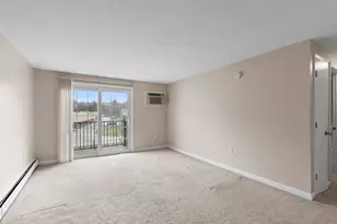 209 White Cedar Blvd, Portsmouth, NH 03801 - Photo 5