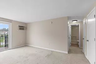 209 White Cedar Blvd, Portsmouth, NH 03801 - Photo 9