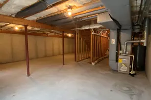 67 Pleasant St, Windham, NH 03087 - Photo 15