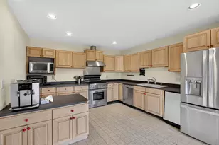 338 N Main St, Salem, NH 03079 - Photo 15