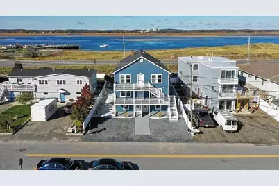 301 Portsmouth Avenue, Seabrook, NH 03874 - Photo 1