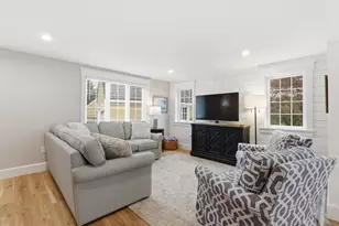 55 Garden Cir, Laconia, NH 03246 - Photo 5