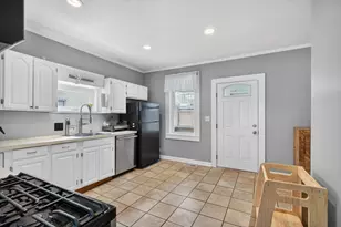 16 Artillery Ln, Nashua, NH 03064 - Photo 9