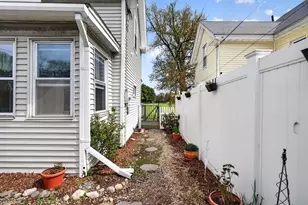 16 Artillery Ln, Nashua, NH 03064 - Photo 27