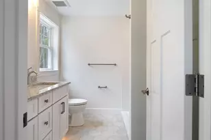 187 N Main St, Salem, NH 03079 - Photo 25