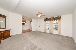 31 Meredith Dr, Hampstead, NH 03841 - Photo 13