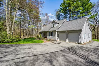 112 Hardy Road, Londonderry, NH 03053 - Photo 15